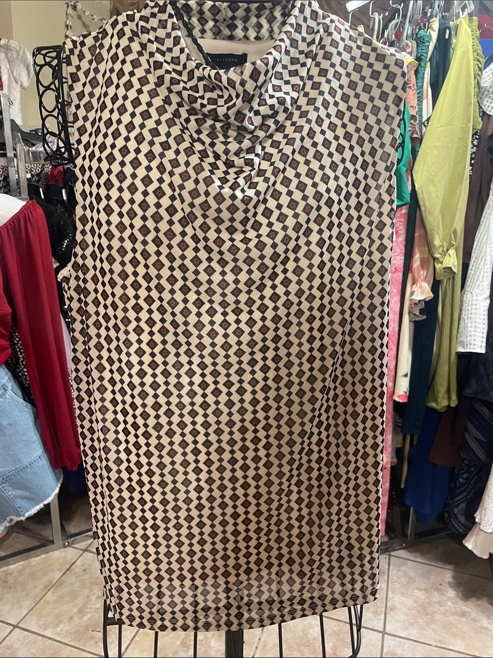 Geometric Print Cream & Brown Sleeveless top